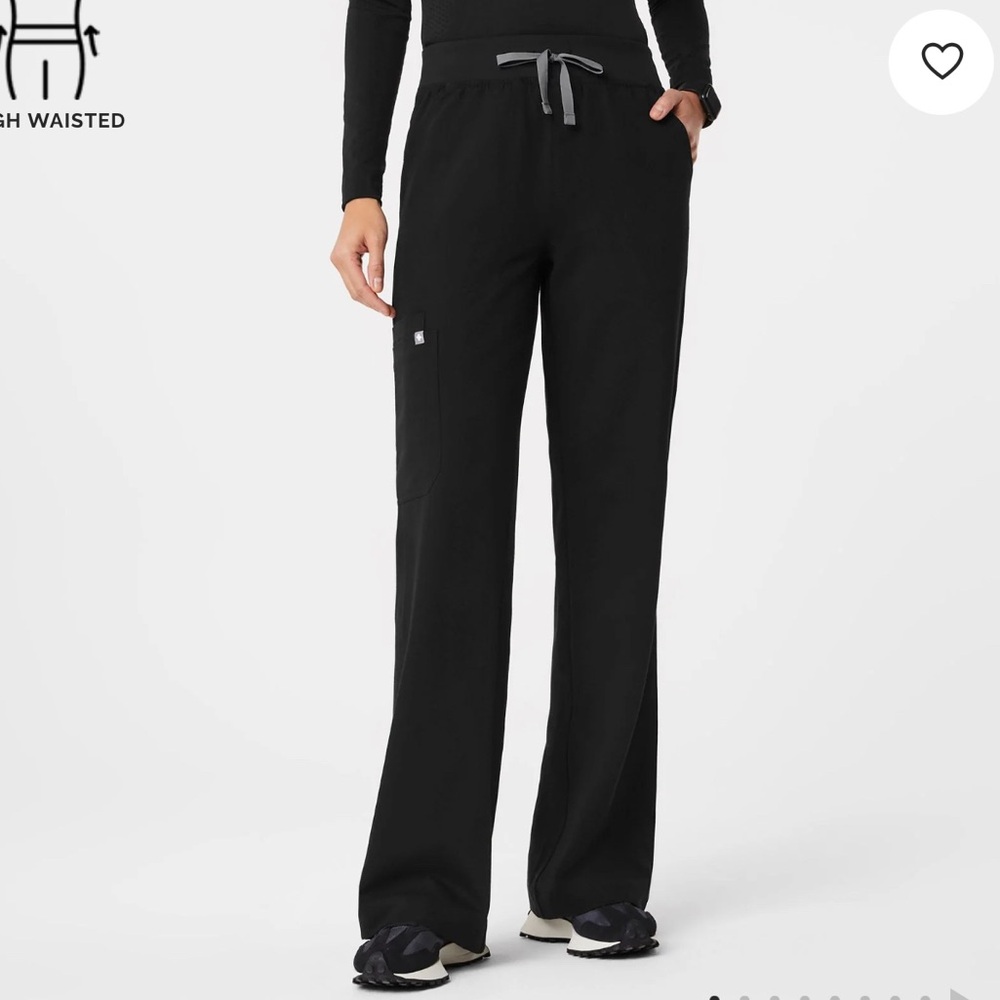 Figs High Waisted Isabel Wide Leg Scrub Pants // Size MediumP